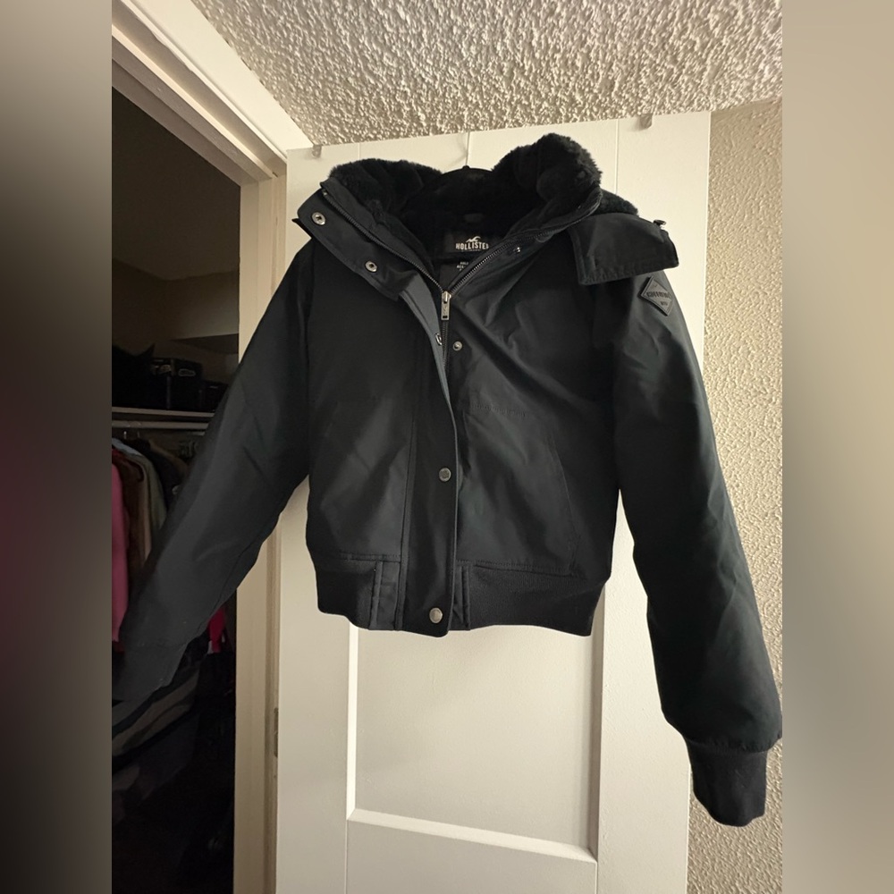 Midnight black puffer bomber jacket